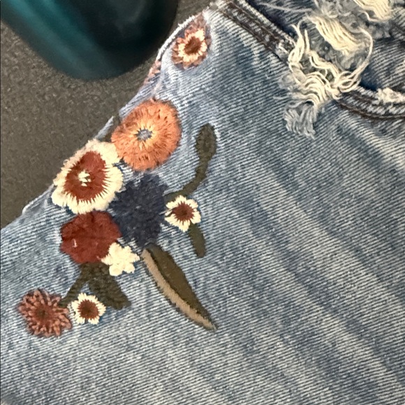 Abercrombie & Fitch Blue Jean Shorts with Floral Embroidery - Picture 3 of 5